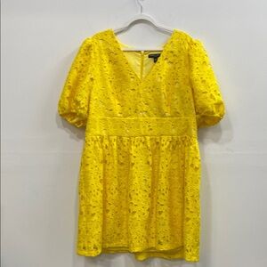 Prabal Gurung Chic Yellow Dress with Vibrant Hue and Comfortable Fit